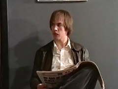 Find-Best-Pantyhose.com presents: Come to the dentists. we have cookies