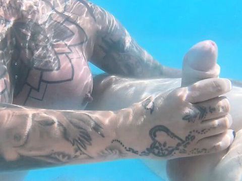 Find-Best-Pantyhose.com presents: Underwater bj pool fun with the creampies